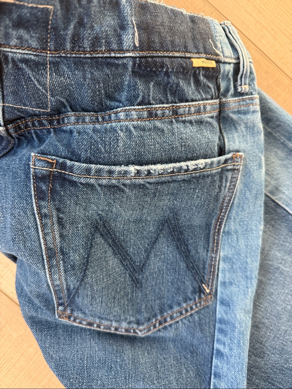 MOTHER The Tux Sidestepper Sneak Fray High-Rise Wide-Leg Jeans- NWT -Size 30 - Picture 10 of 14
